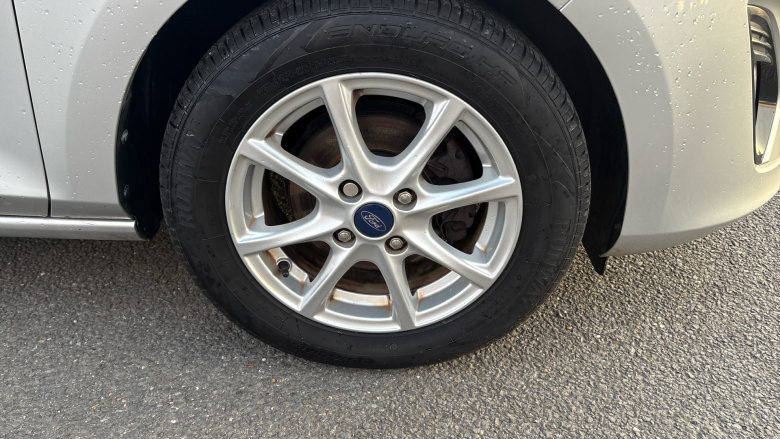 Ford Fiesta 1.1 Zetec 5dr Petrol Hatchback